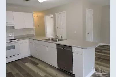 5525 Woodsman Ct, Pensacola, FL 32506 - Photo 9