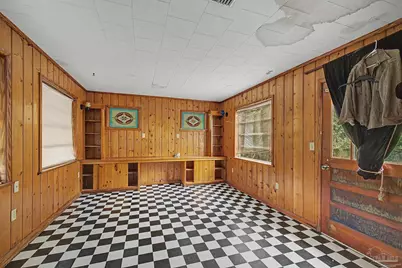 333 Gibbs Rd, Pensacola, FL 32507 - Photo 7