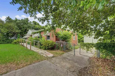 333 Gibbs Rd, Pensacola, FL 32507 - Photo 23