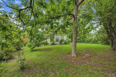 333 Gibbs Rd, Pensacola, FL 32507 - Photo 29