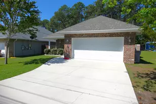 1903 Esplanade St, Navarre, FL 32566 - Photo 45
