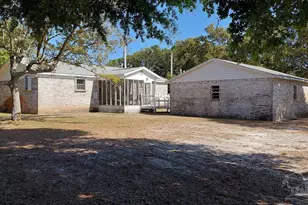 5601 Sea Spray Dr, Pensacola, FL 32507 - Photo 11