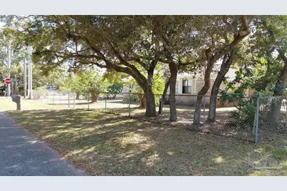5601 Sea Spray Dr, Pensacola, FL 32507 - Photo 15