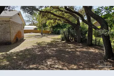 5601 Sea Spray Dr, Pensacola, FL 32507 - Photo 13