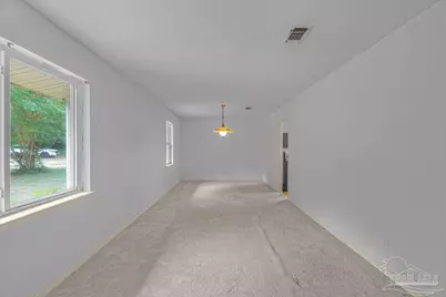 8271 Mobile Hwy, Pensacola, FL 32526 - Photo 15