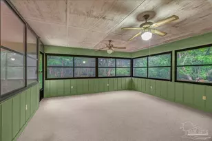 8271 Mobile Hwy, Pensacola, FL 32526 - Photo 31