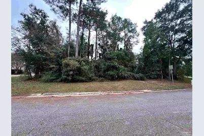 9003 Woodrun Rd, Pensacola, FL 32514 - Photo 5