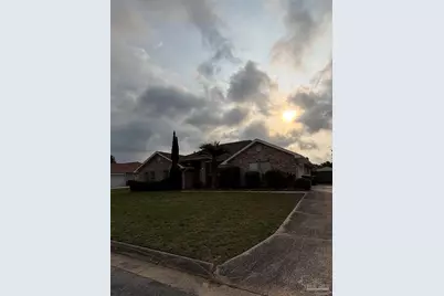 7104 Fitzpatrick Rd, Pensacola, FL 32526 - Photo 1