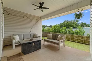 253 Camellia Dr, Cantonment, FL 32533 - Photo 31