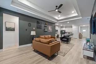 253 Camellia Dr, Cantonment, FL 32533 - Photo 15