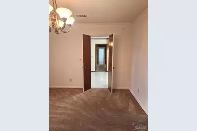 6818 Kitty Hawk Cir, Pensacola, FL 32506 - Photo 11