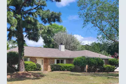 6818 Kitty Hawk Cir, Pensacola, FL 32506 - Photo 1