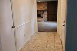 6818 Kitty Hawk Cir, Pensacola, FL 32506 - Photo 5