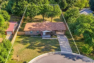 215 Aza Pl, Crestview, FL 32539 - Photo 33