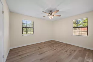 215 Aza Pl, Crestview, FL 32539 - Photo 19