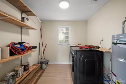 215 Aza Pl, Crestview, FL 32539 - Photo 25