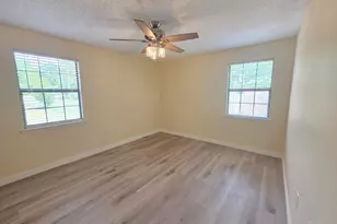 215 Aza Pl, Crestview, FL 32539 - Photo 23