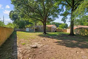215 Aza Pl, Crestview, FL 32539 - Photo 31