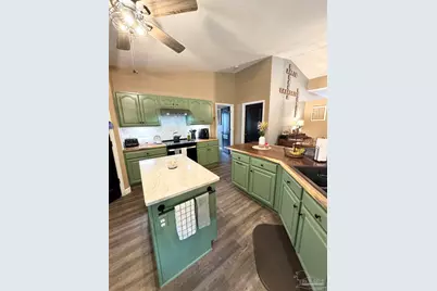 9909 S Trace Rd, Milton, FL 32583 - Photo 13