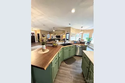 9909 S Trace Rd, Milton, FL 32583 - Photo 11