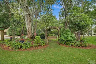 1132 Soundview Trail, Gulf Breeze, FL 32561 - Photo 53