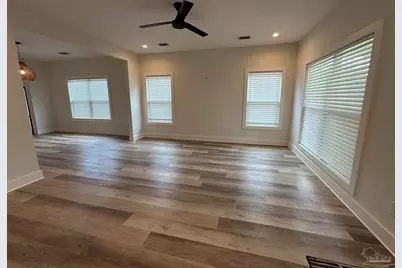 1109 E Leonard St, Pensacola, FL 32503 - Photo 3