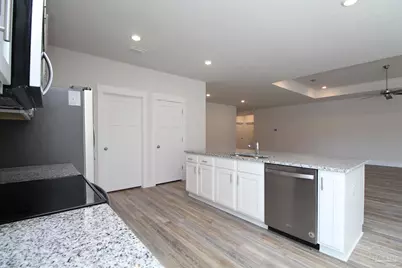 10988 Coues Dr, Pensacola, FL 32526 - Photo 7