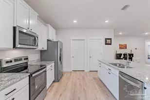 10992 Coues Dr, Pensacola, FL 32526 - Photo 19