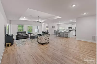 10992 Coues Dr, Pensacola, FL 32526 - Photo 3