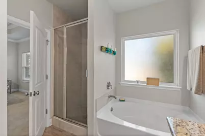 1704 Waterford Sound Blvd, Gulf Breeze, FL 32563 - Photo 25