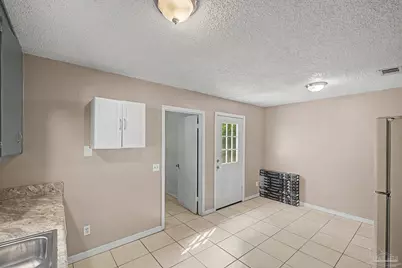 3936 Elmcrest Dr, Pensacola, FL 32504 - Photo 19