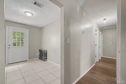 3936 Elmcrest Dr, Pensacola, FL 32504 - Photo 11