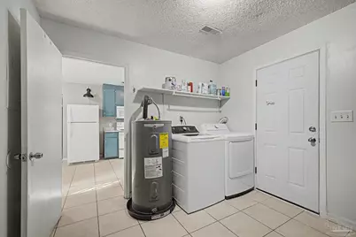 3936 Elmcrest Dr, Pensacola, FL 32504 - Photo 21