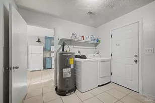 3936 Elmcrest Dr, Pensacola, FL 32504 - Photo 21
