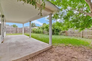 3059 Flintlock Dr, Pensacola, FL 32526 - Photo 45