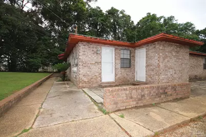 130 E 9 Mile Rd #5, Pensacola, FL 32534 - Photo 1