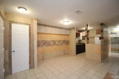 130 E 9 Mile Rd #5, Pensacola, FL 32534 - Photo 7