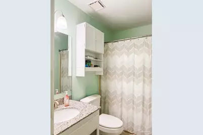 6446 Kennington Cir, Milton, FL 32570 - Photo 11