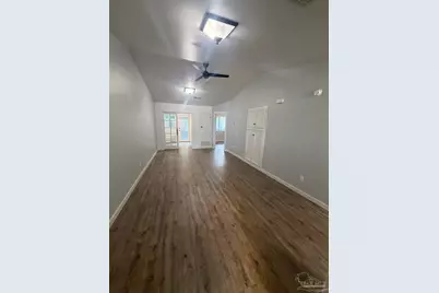 933 Scenic Hwy, Pensacola, FL 32503 - Photo 9
