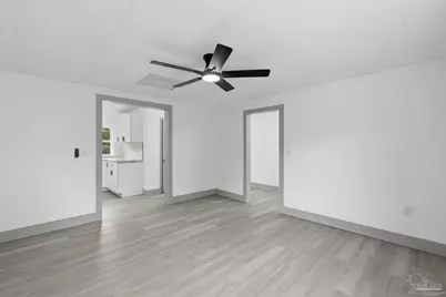 7717 Pontiac Dr, Pensacola, FL 32506 - Photo 7