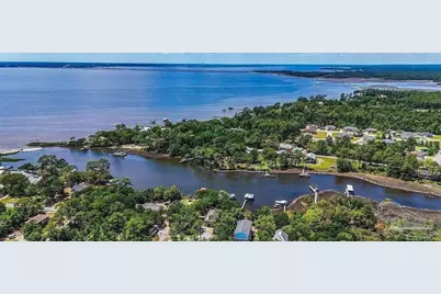 1972 Bay Point Blvd, Milton, FL 32583 - Photo 3