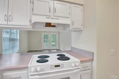 1613 Governors Dr, Pensacola, FL 32514 - Photo 13