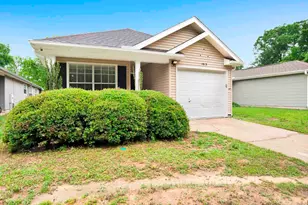 1613 Governor's Dr, Pensacola, FL 32514 - Photo 1