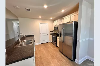 13 Elegans Ave, Pensacola, FL 32507 - Photo 7