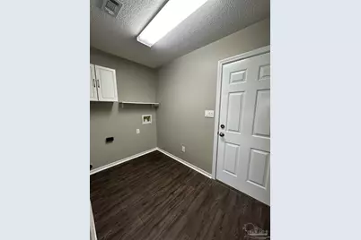 1676 Beachside Dr, Pensacola, FL 32506 - Photo 7