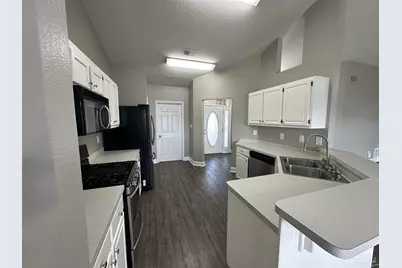 1676 Beachside Dr, Pensacola, FL 32506 - Photo 5