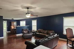 2436 Gulf Breeze Ave, Pensacola, FL 32507 - Photo 3