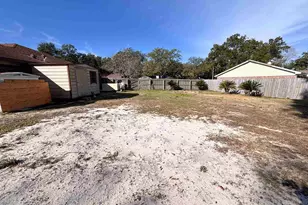 4530 Baywoods Dr, Pensacola, FL 32504 - Photo 17