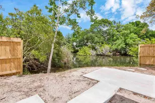2853 Hidden Springs Dr, Pensacola, FL 32526 - Photo 41