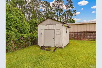 7390 Chesterfield Rd, Pensacola, FL 32506 - Photo 45